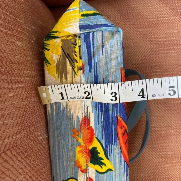 Beaded Palm trees on a tropical theme bag. - Picture 5 of 9